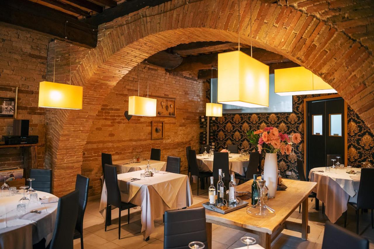 Casa Grimaldi Boutique Hotel & Restaurant Matelica Exteriér fotografie