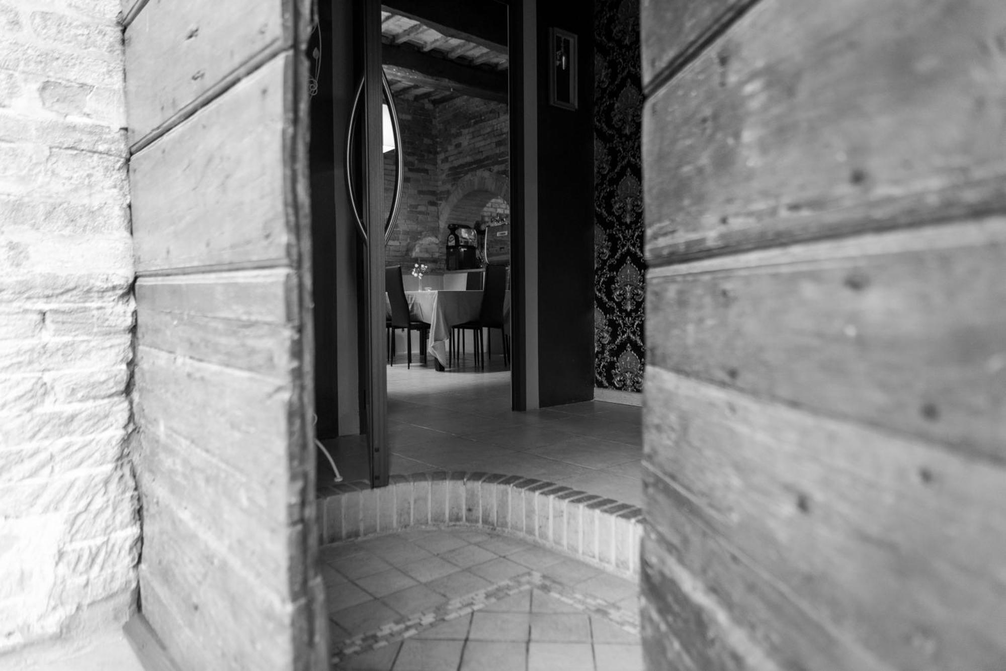 Casa Grimaldi Boutique Hotel & Restaurant Matelica Exteriér fotografie